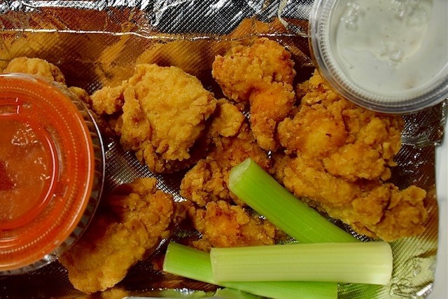 LG Boneless Wings (12 oz)