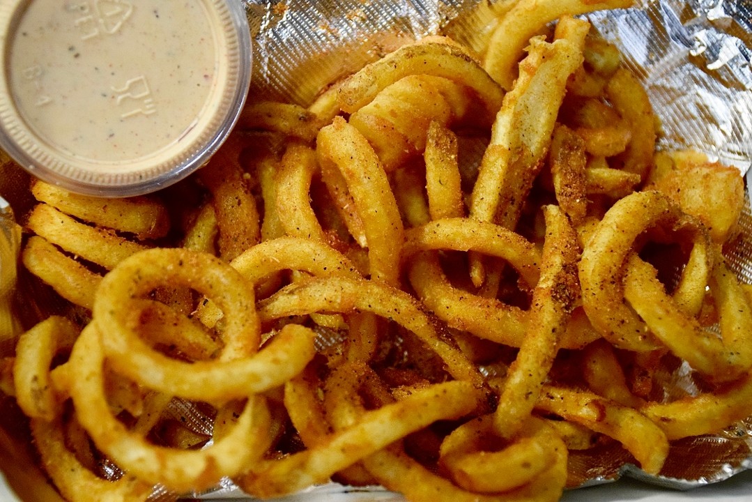 SM CURLY FRIES (V)