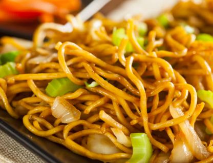 Vegetable Chow Mein 菜炒面