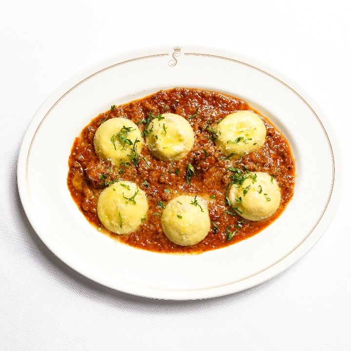 Cheese Ravioli with Bolognese