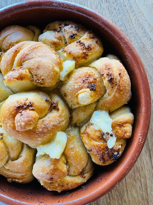 Garlic Knots