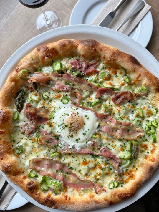 Asparagus Pizza