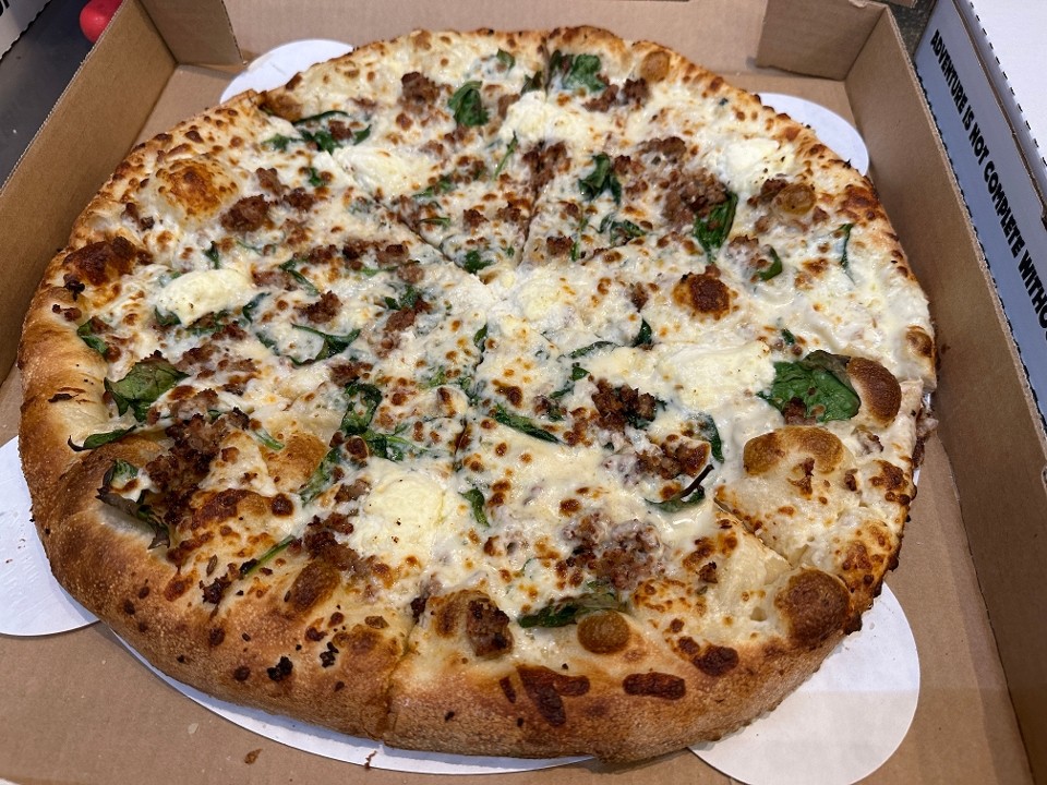 NY Round Large 16" - Kalispell Sausage and Spinach