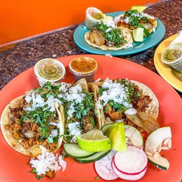 Tortas y Tacos La Chiquita LLC