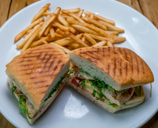 GRILLED CHICKEN PANINI