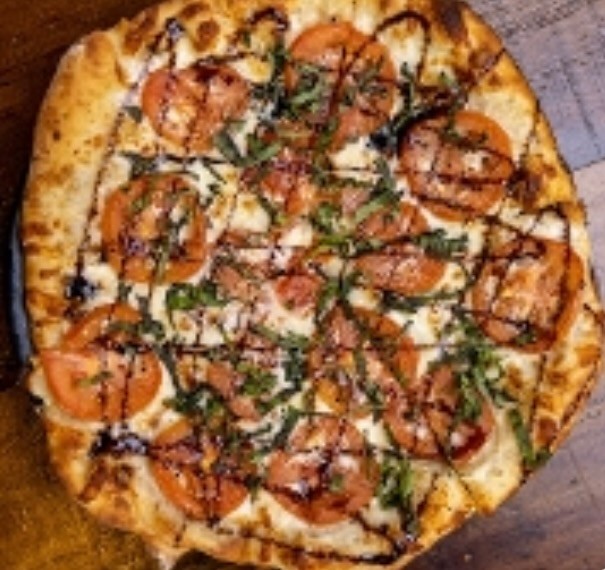 GF Margherita: Tomato, Basil, Balsamic Reduction