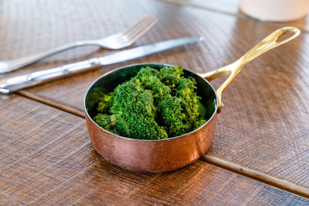 Herby Steamed Broccoli
