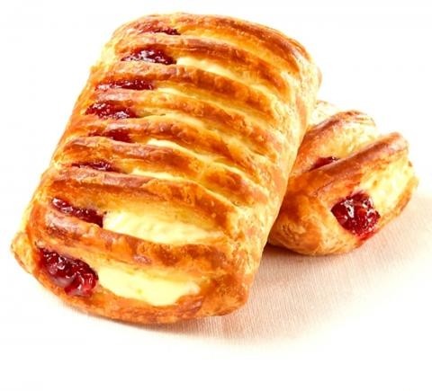 Strawberry & Cheese Croissant