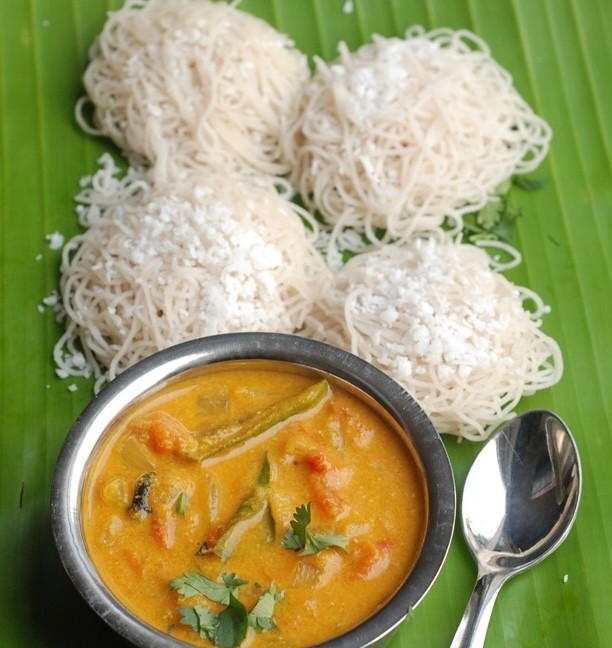 IDIYAPPAM VEG KORMA