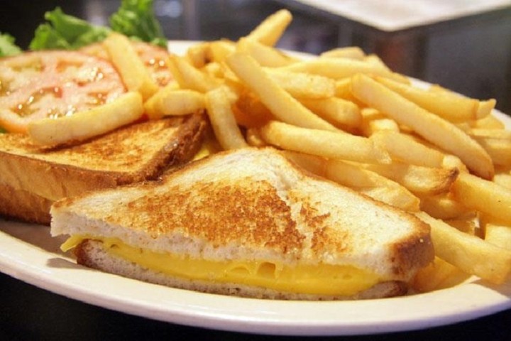 Grilled Cheese with Fries