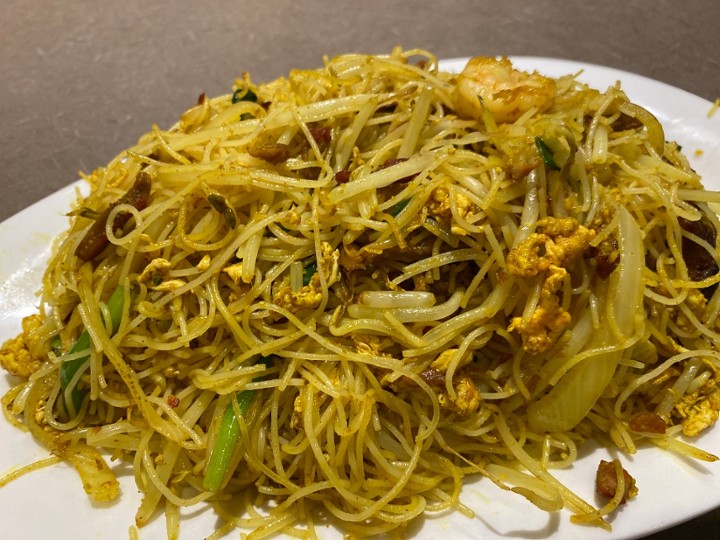 Stir fried rice noodle w/curry 星洲炒米粉 #416