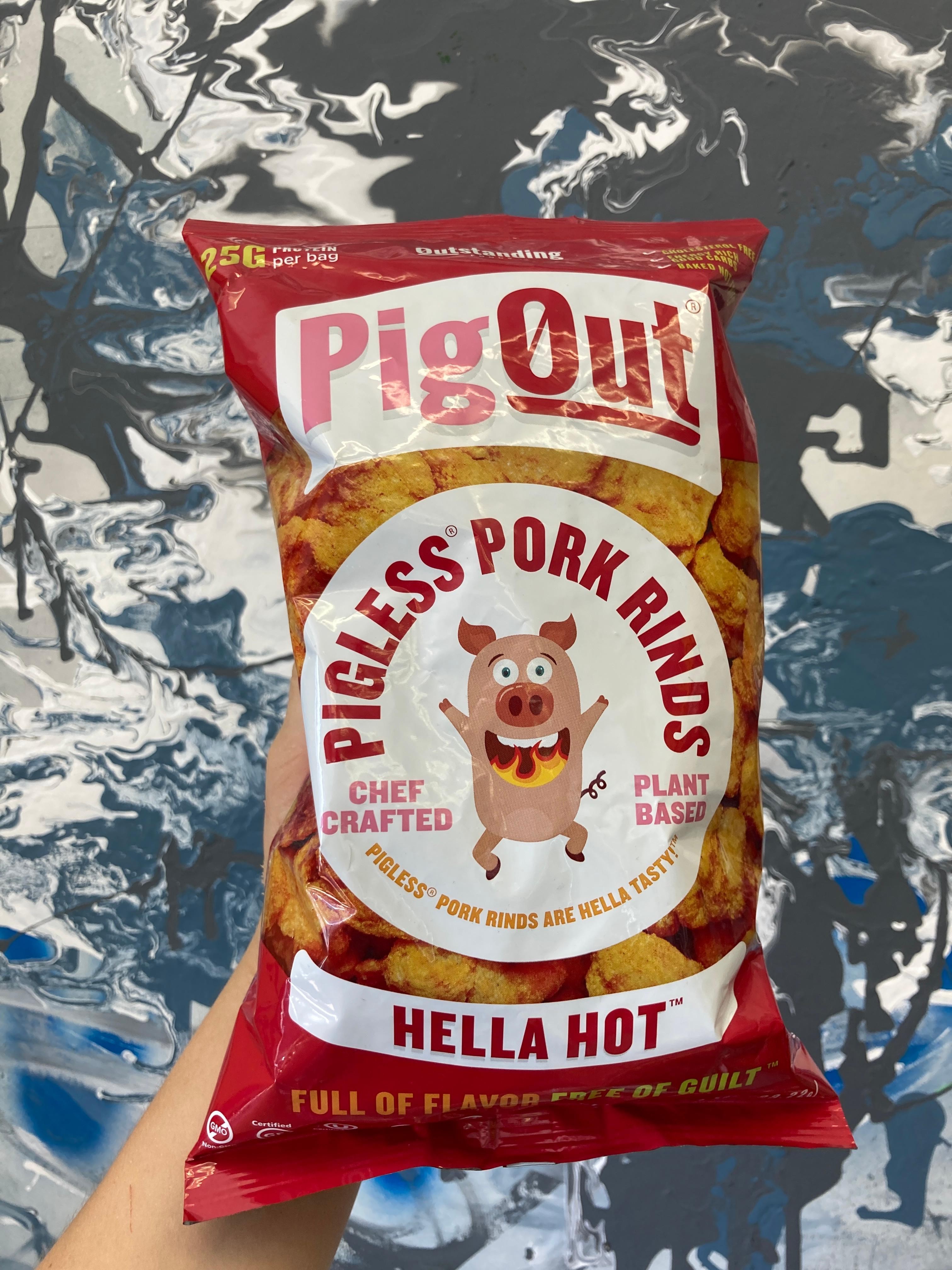 Pigout Pigless Pork Rinds Hot 3.5oz