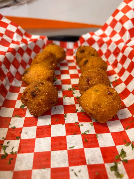 Hush puppies, Spcy Corn