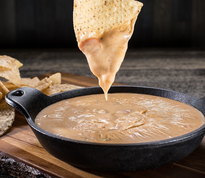 Large Queso Dip & Chips