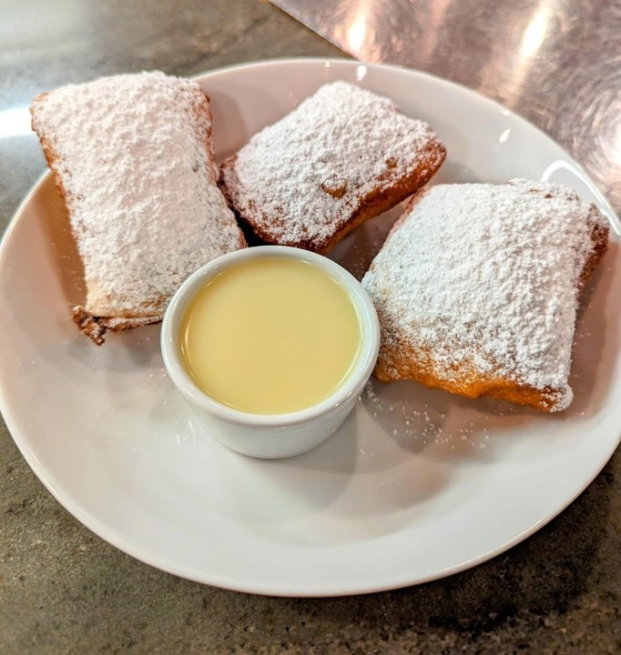 Lemon Beignet