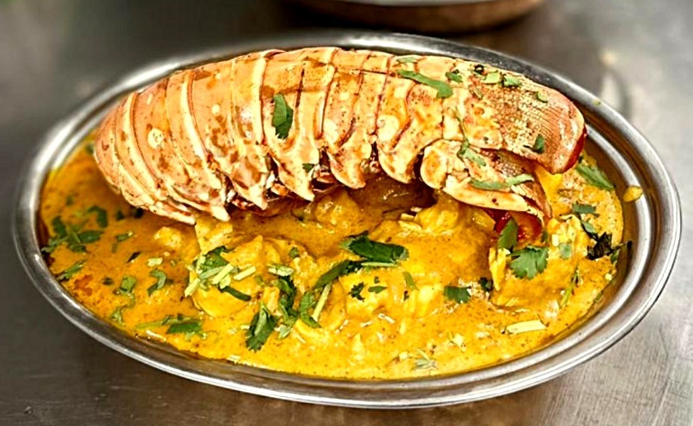 LOBSTER CURRY