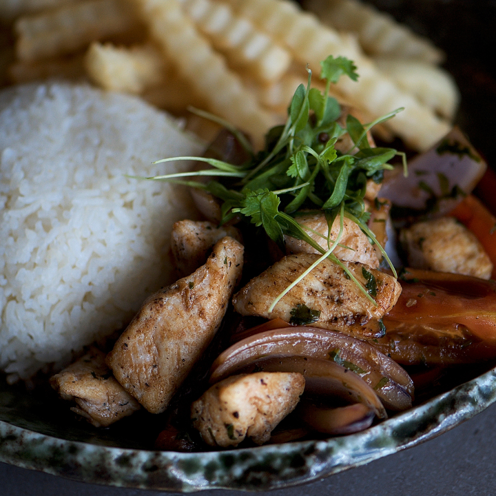 CHICKEN SALTADO