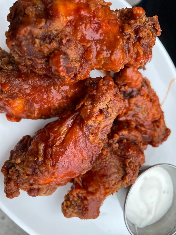 WINGS W/ BLUE CHEESE