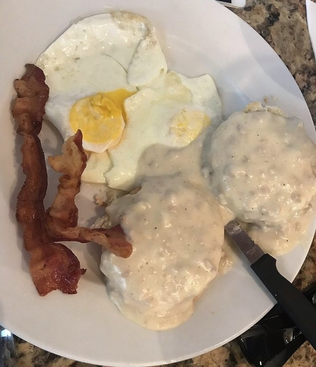 Biscuit and Gravy