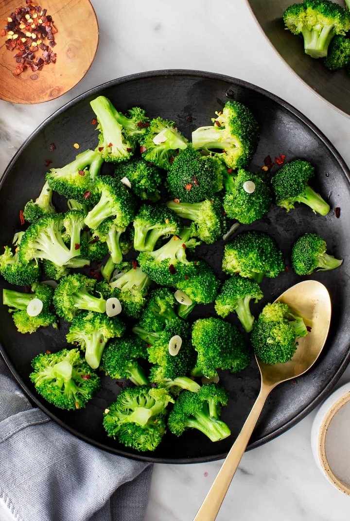 Side Broccoli Garlic & Oil