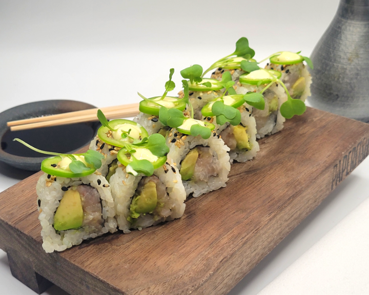 Hamachi Jalapeño Roll