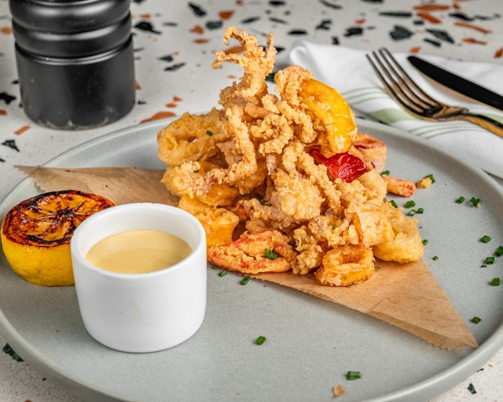 Crispy Calamari*