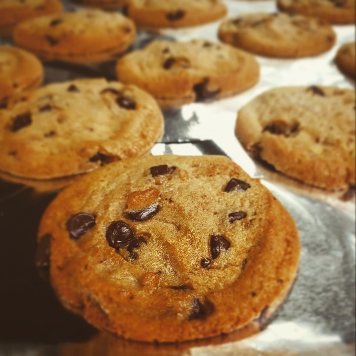 Chocolate Chip Cookie