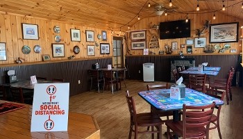 Rozzi’s Lakeshore Tavern