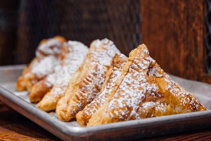 Guava y Queso Pastelito