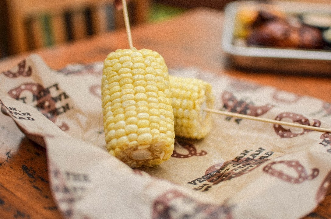 Basket of Corn on Cob (6)