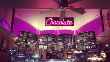 The Hot Chocolate Sparrow 5 Old Colony Way