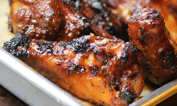 6 Bar-B-Que Wings