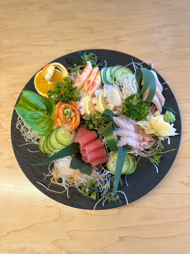 platter 4 - salmon. tuna. ebi. hamachi. suzuki. tako