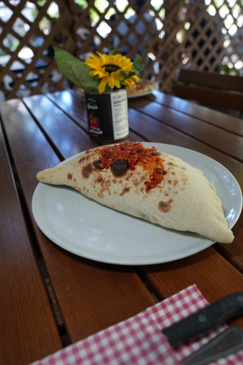 CALZONE FRIARIELLI