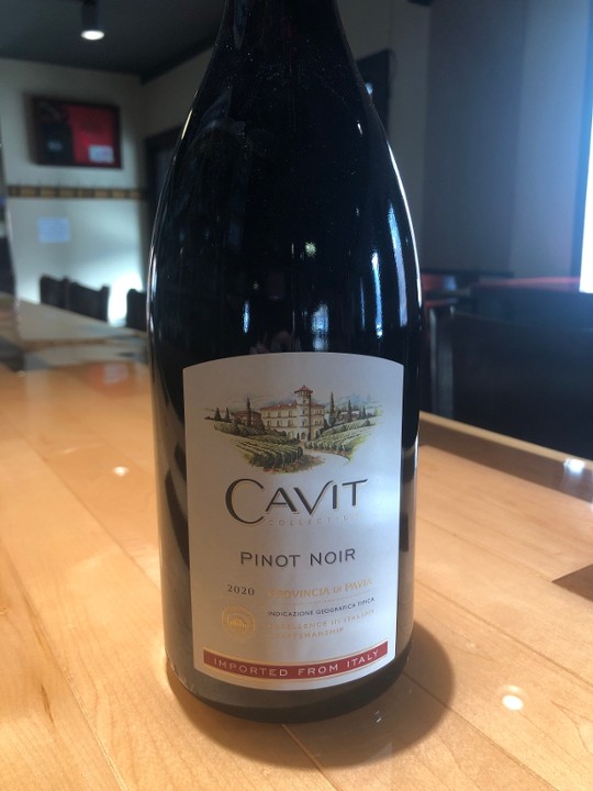 Cavit Pinot Noir (Glass)