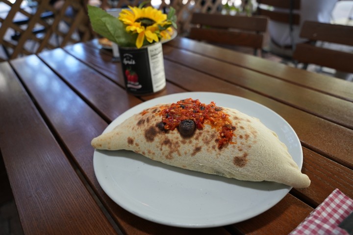 CALZONE FRIARIELLI