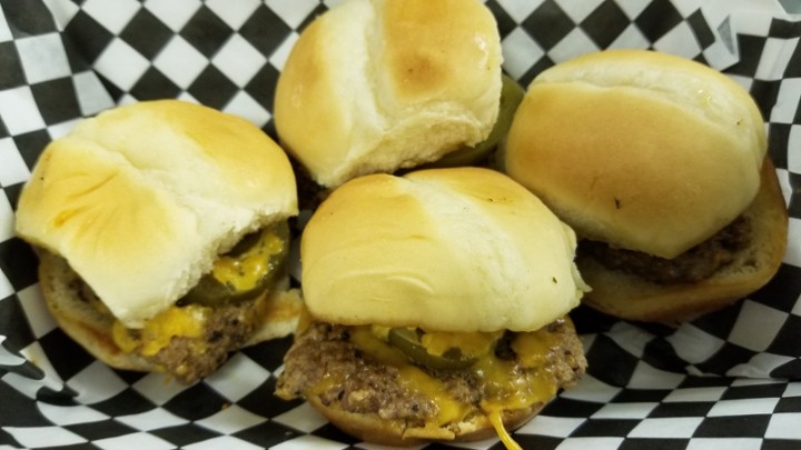 CLASSIC CHEESEBURGER SLIDER