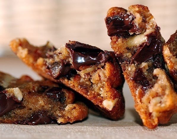 Choc. Chunk Pecan Cookie