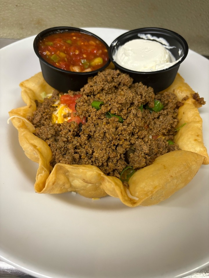 TACO SALAD WITH BEEF