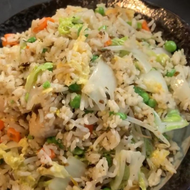 DASHI Sichuan Kitchen + Bar - DASHI FRIED RICE 炒饭
