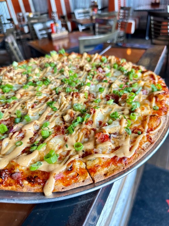 Honey Sriracha Chicken Pizza