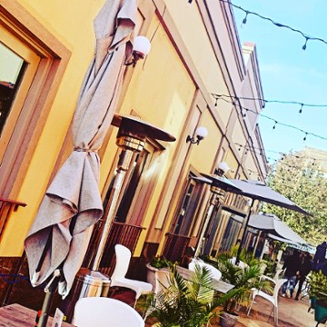 West Avenue Grille