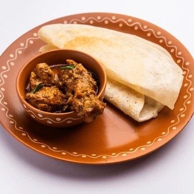 Dosa With Chicken Curry