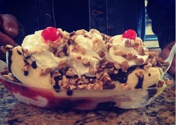 The Ice Cream Barn 289 Locust Street