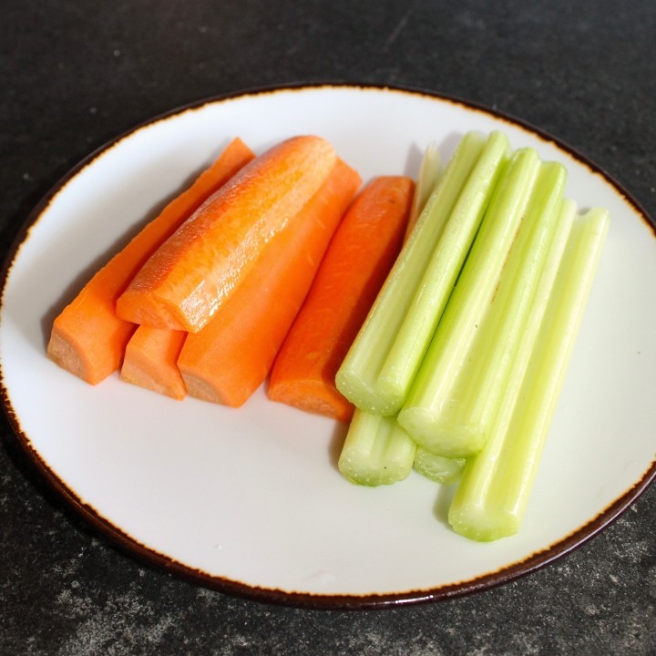 CARROTS/CELERY