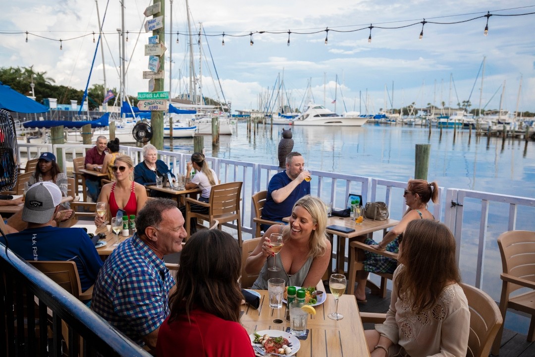 Fresco's Waterfront Bistro