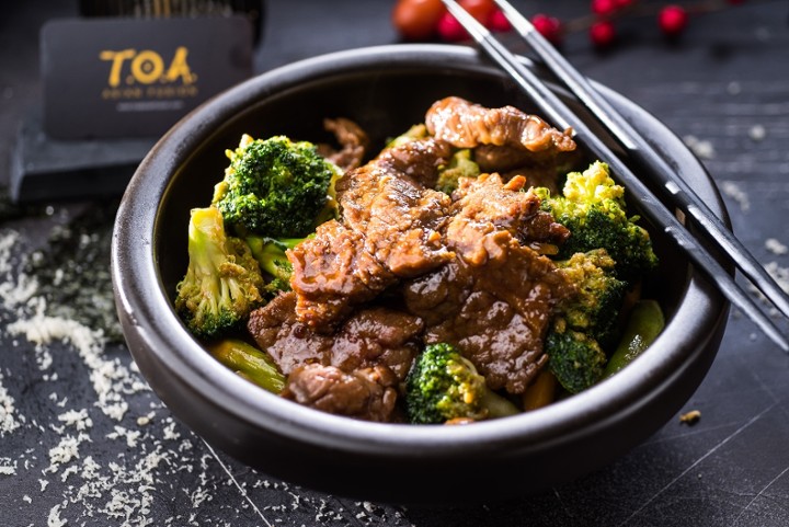 Lunch-Broccoli Beef