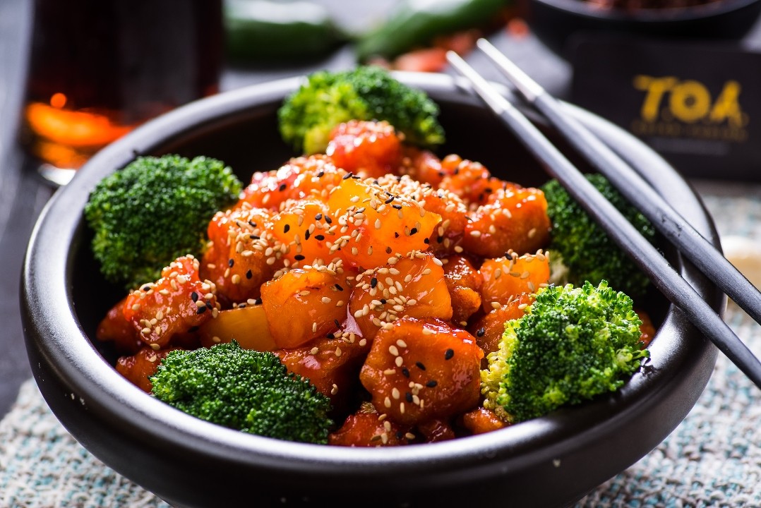 Lunch-Sesame Chicken