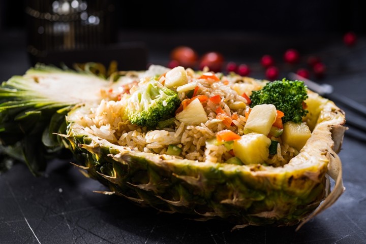 Lunch-Pineapple Fried Rice Vegetable