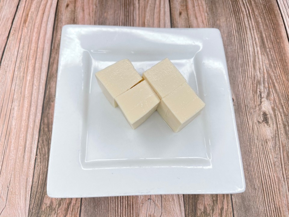 Steamed Tofu (4pc)